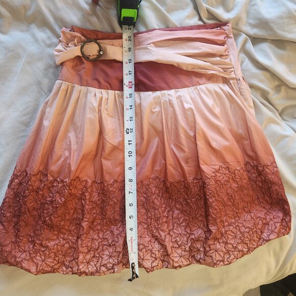 Ombre Peach and Cream Small Anthropologie Celui skirt - Picture 5 of 6